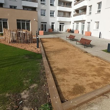 Domitys Les Craies Blanches Aparthotel Mont-de-Marsan Exterior photo